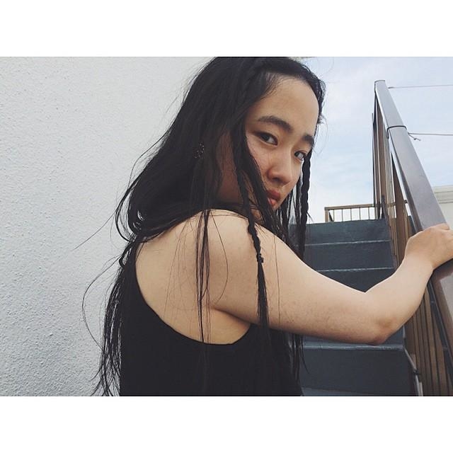 Bad Girl風の顔周り三つ編みアレンジ
