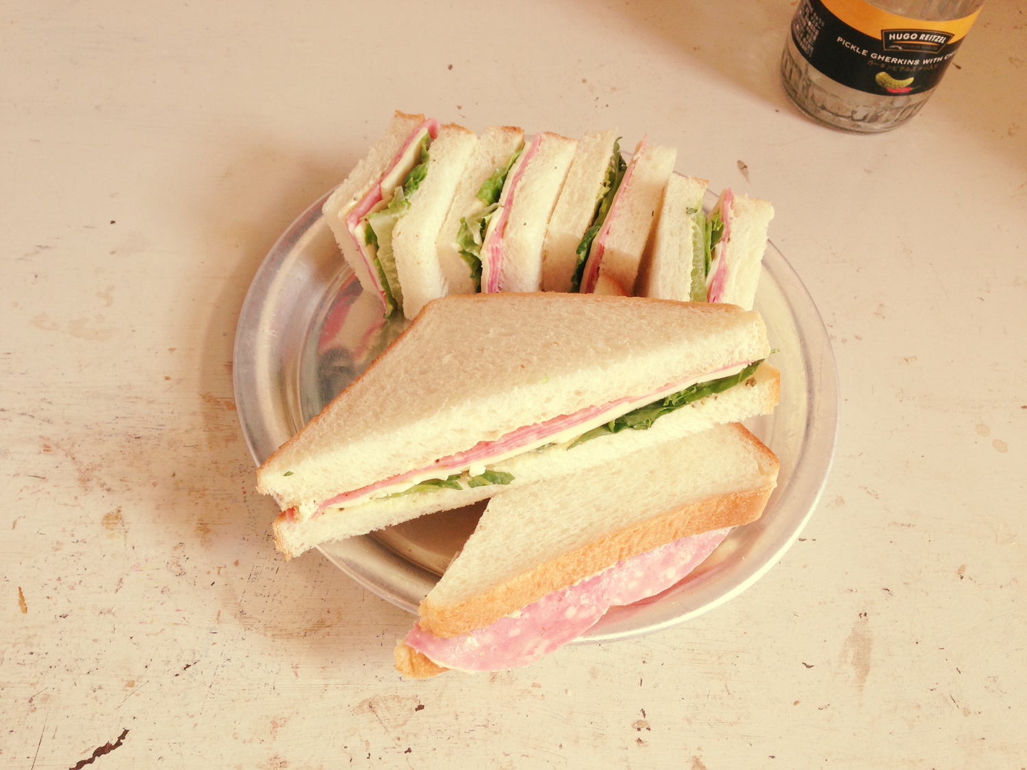 ④ シャキッと野菜のサンドイッチのコツ