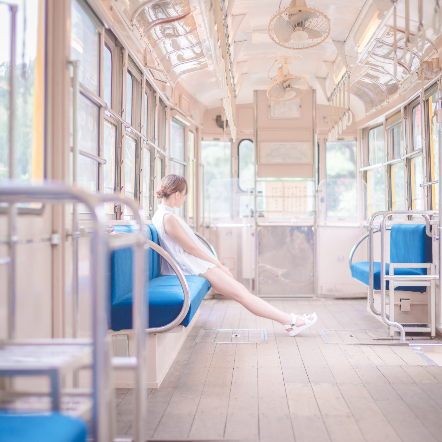 scene2:電車に揺られながら
