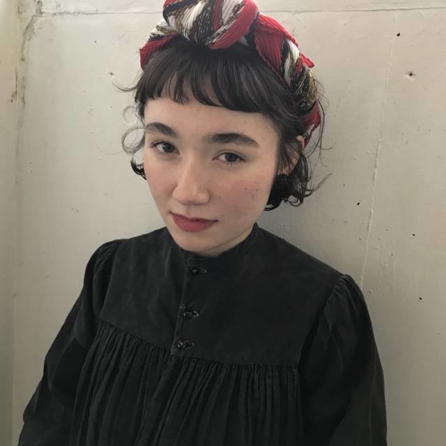 スカーフを使った簡単アレンジ