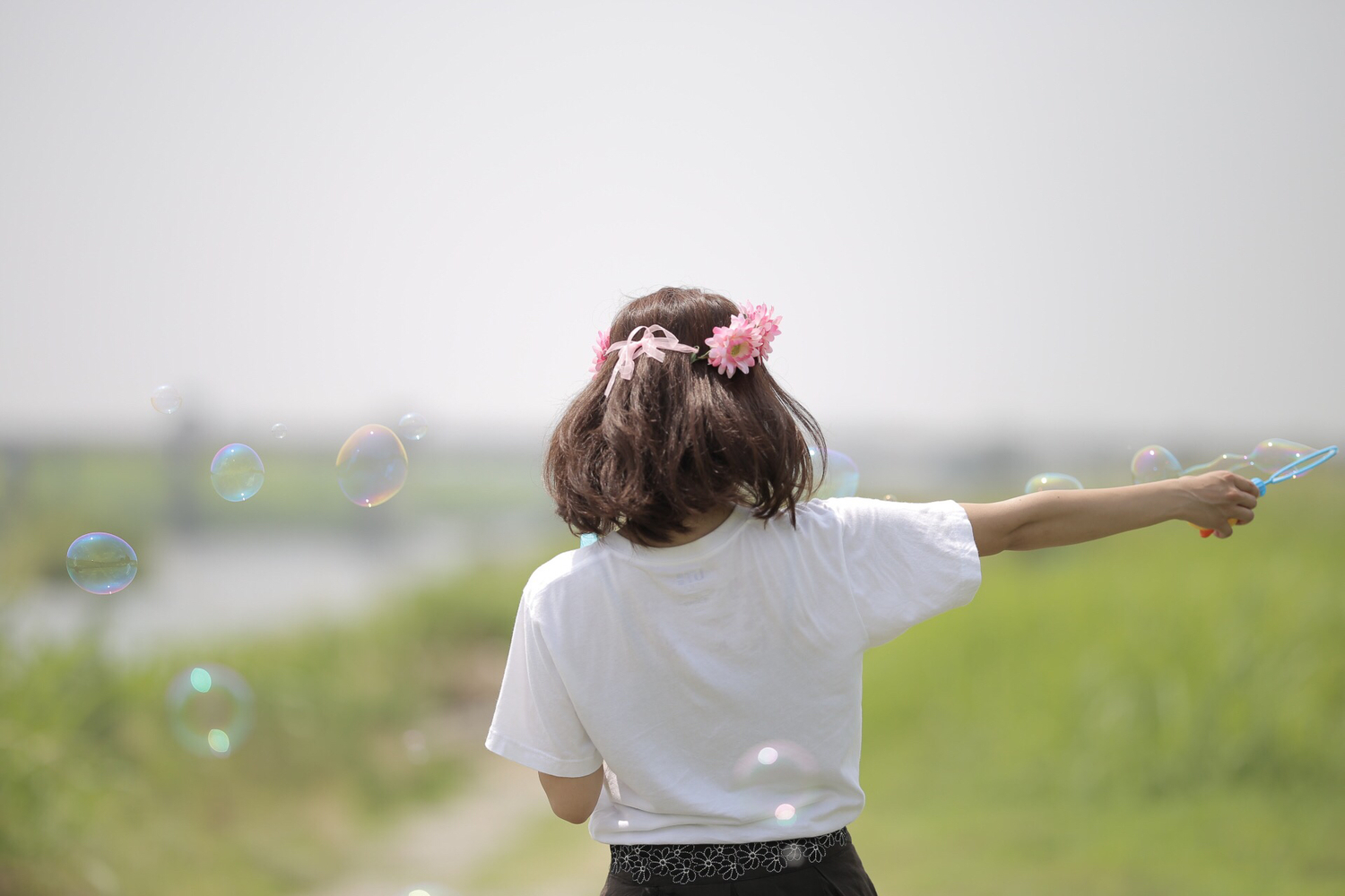 永遠の定番・白Tシャツ