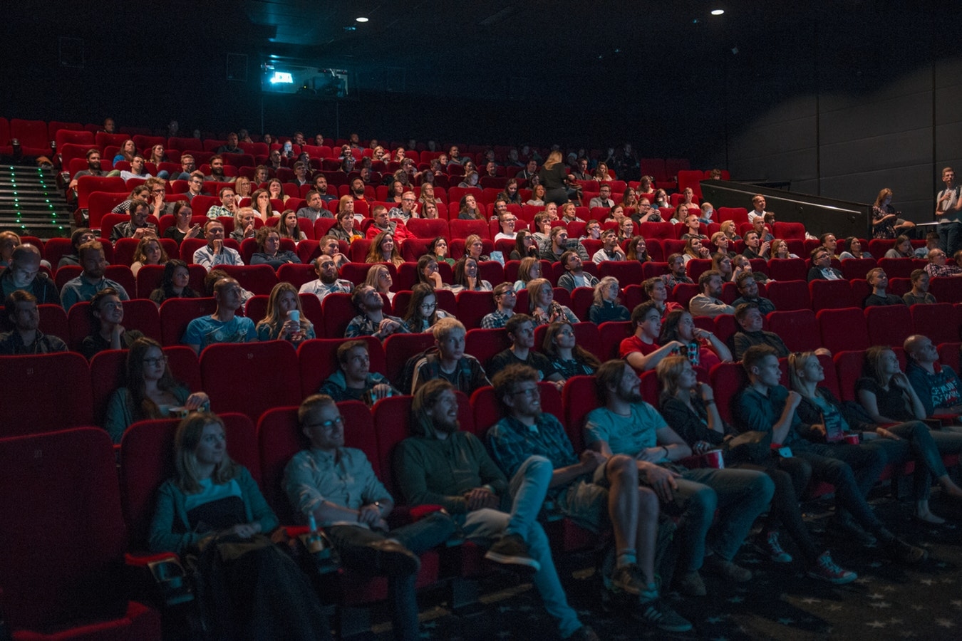 方法①：映画でストレス解消