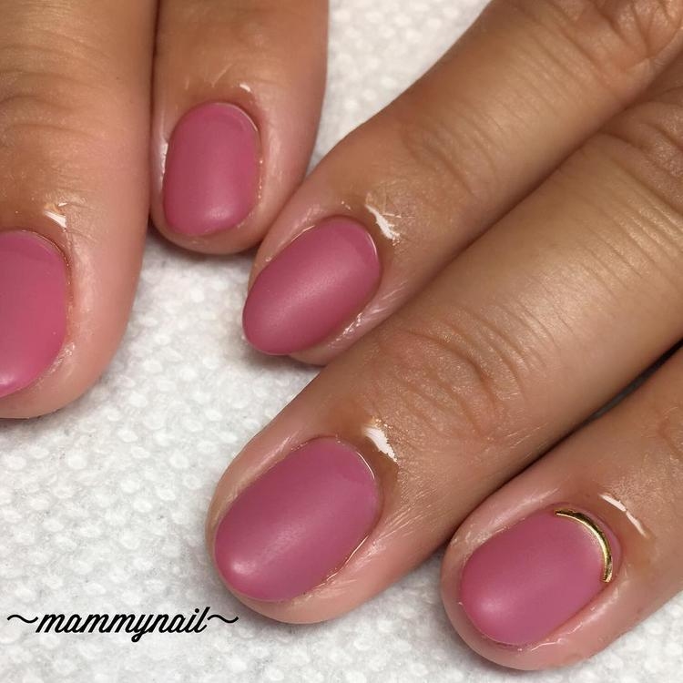 ピンク