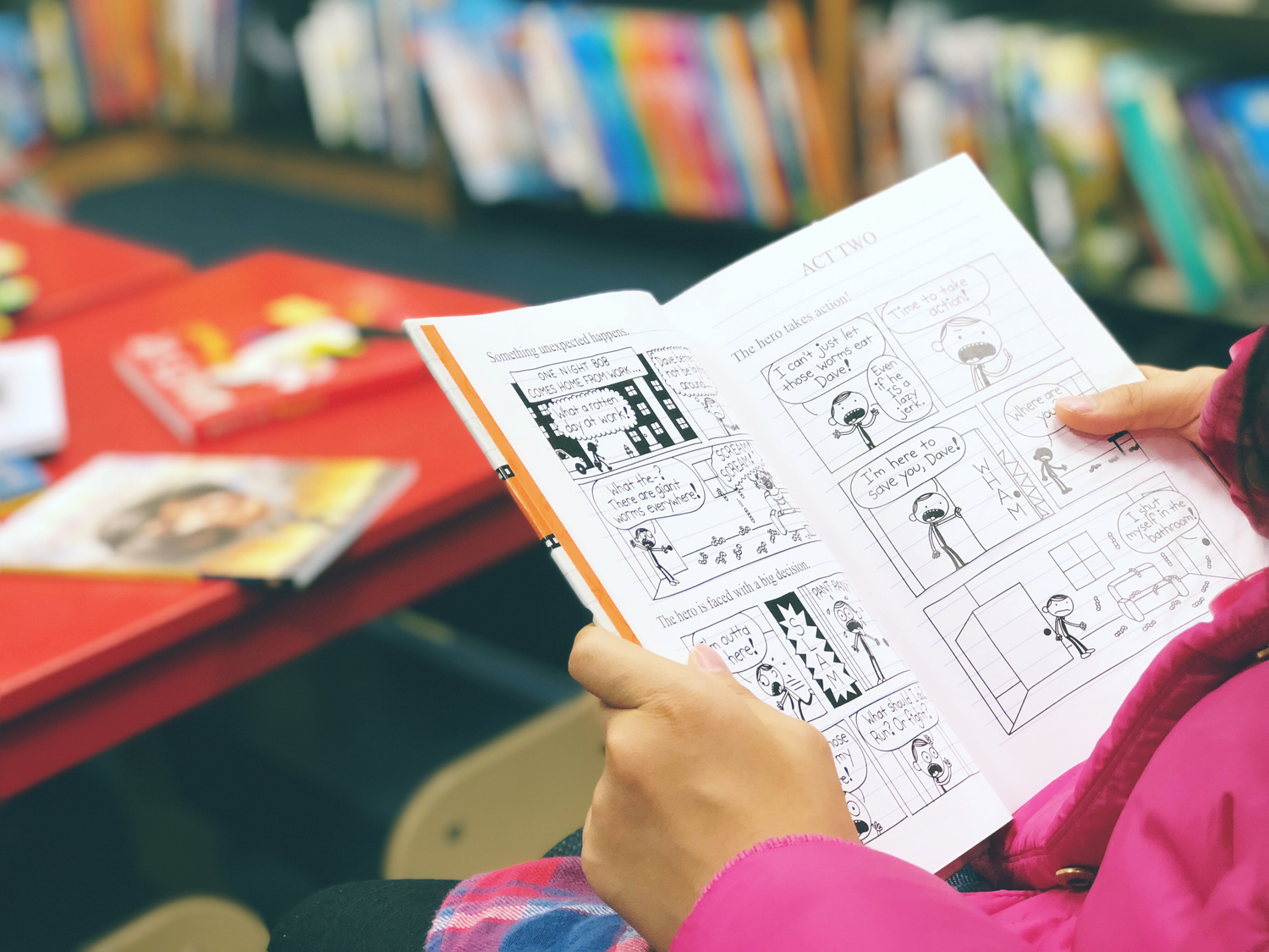 活字が苦手なら、ギャグ漫画を常備してみて
