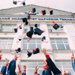 これより、最終授業を始めます。本日の講義テーマは「学生最後にすべきこと」