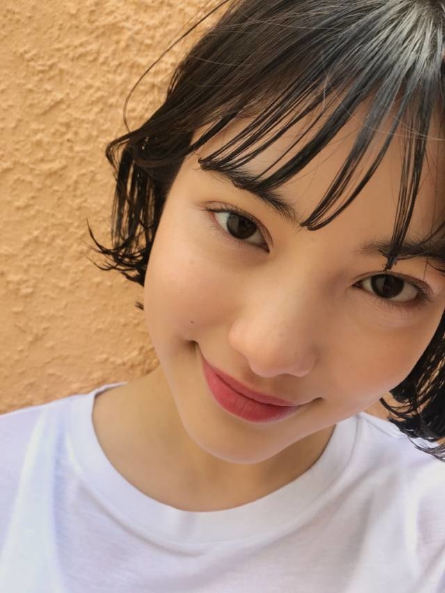 潤いを閉じ込めたツヤ肌へ