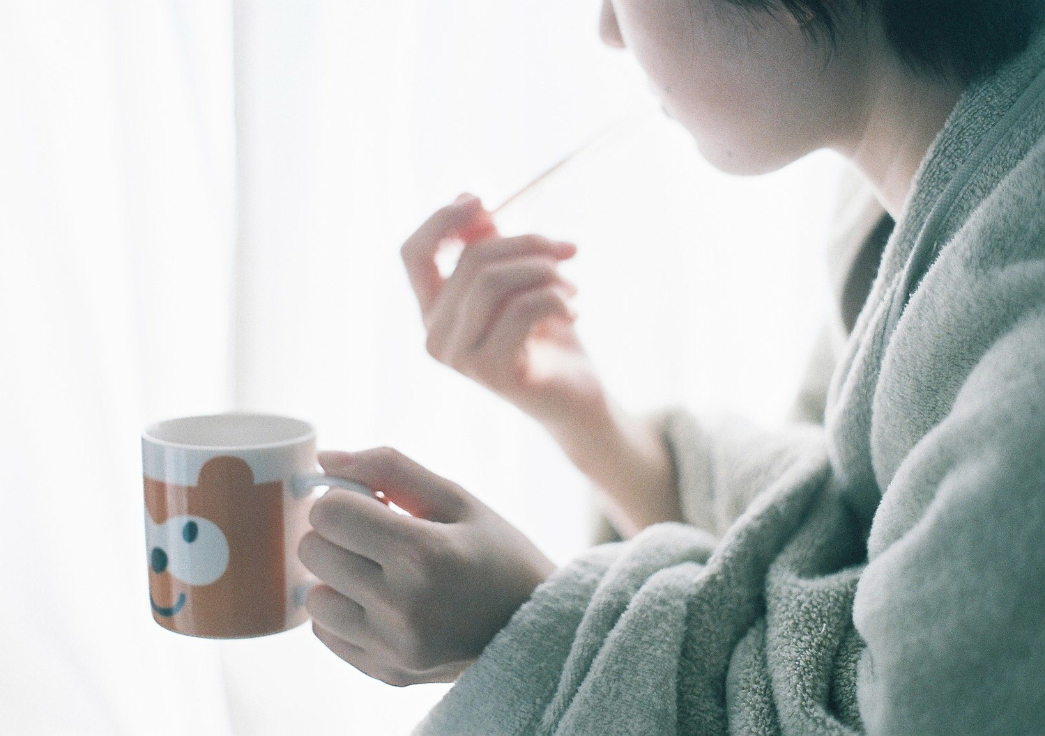 scene1:朝、歯を磨きながら