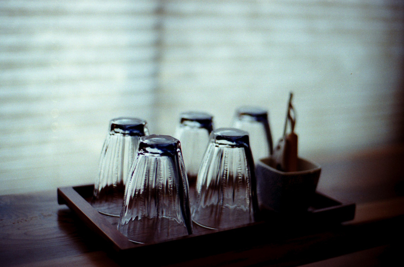 コップ1杯の水分を摂る