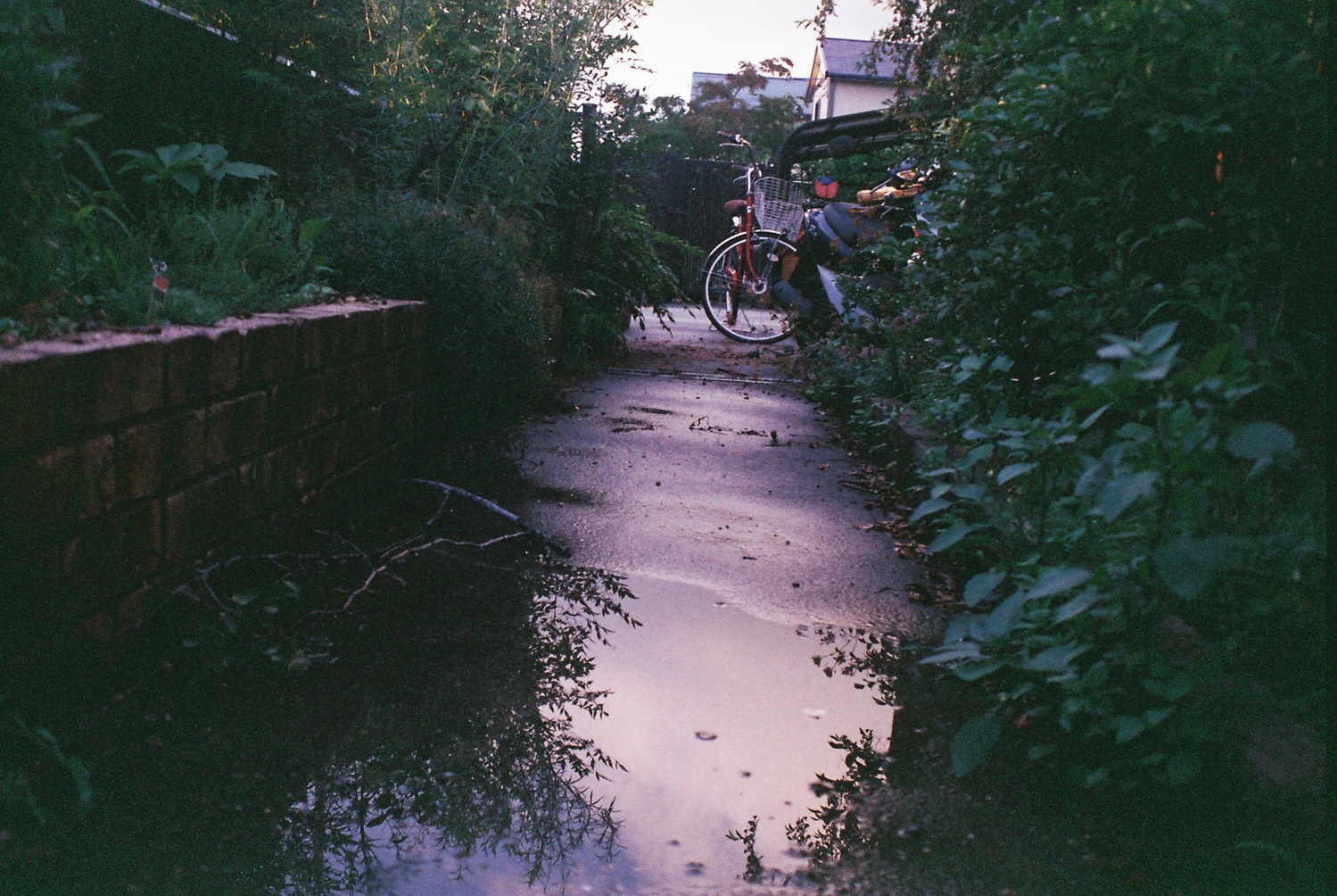 せっかくのデートなのに雨なんて最悪…