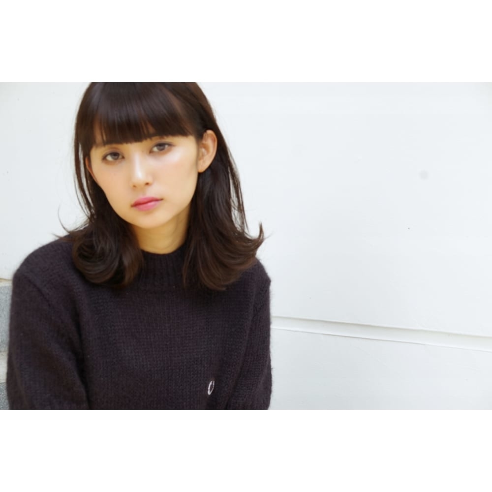 外ハネでアクディブな印象に
