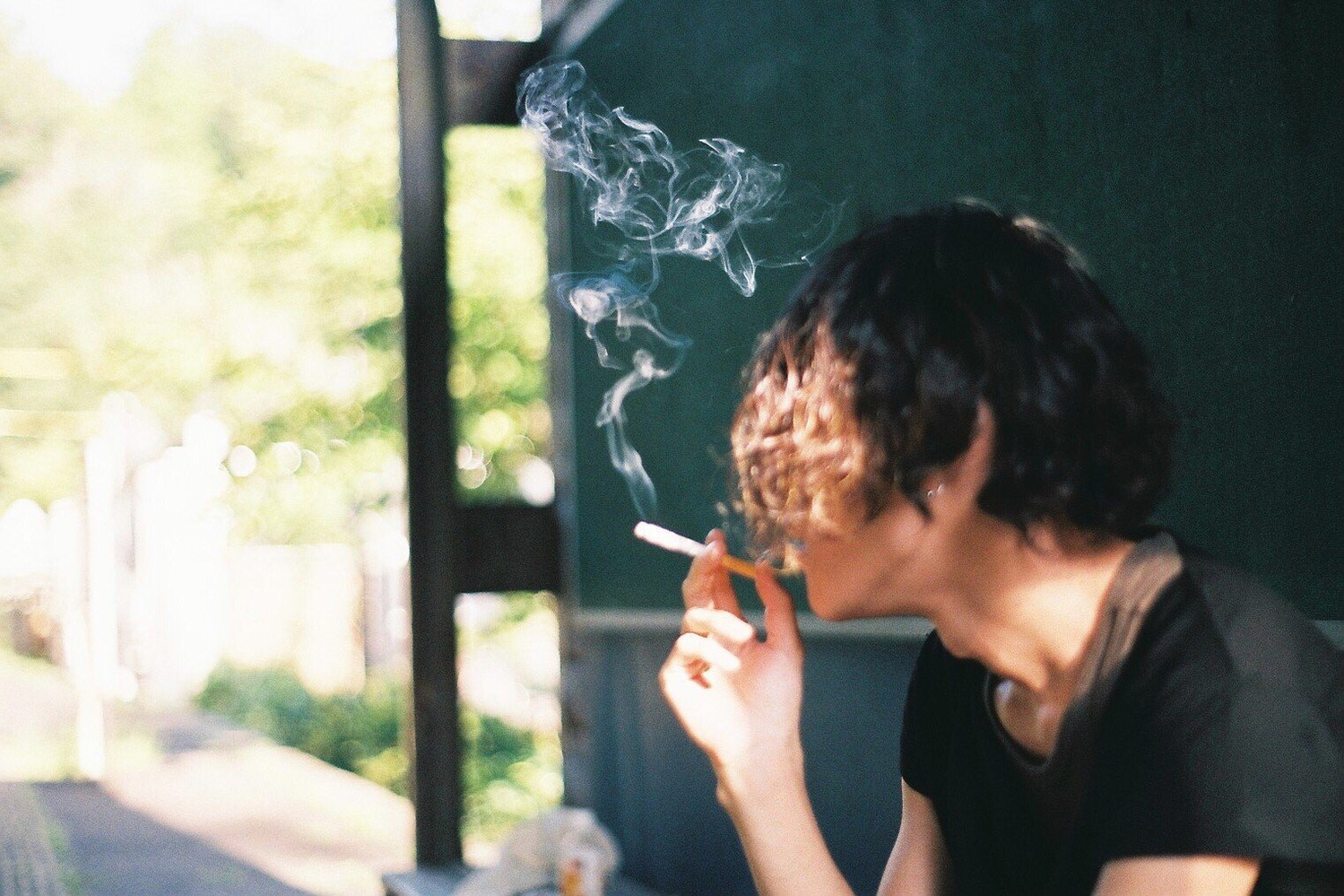 (例)「タバコを吸わない人が好き」
