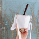 タピオカホルダーは第3のhand！さらばスマホとドリンクで両手が空かない毎日よ