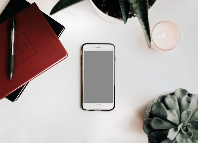 パーソナルカラーをスマホで診断
