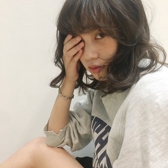 おすすめ:パールグレーで女の子っぽく