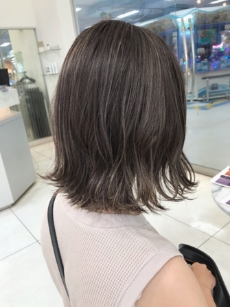 ヘアスタイリング