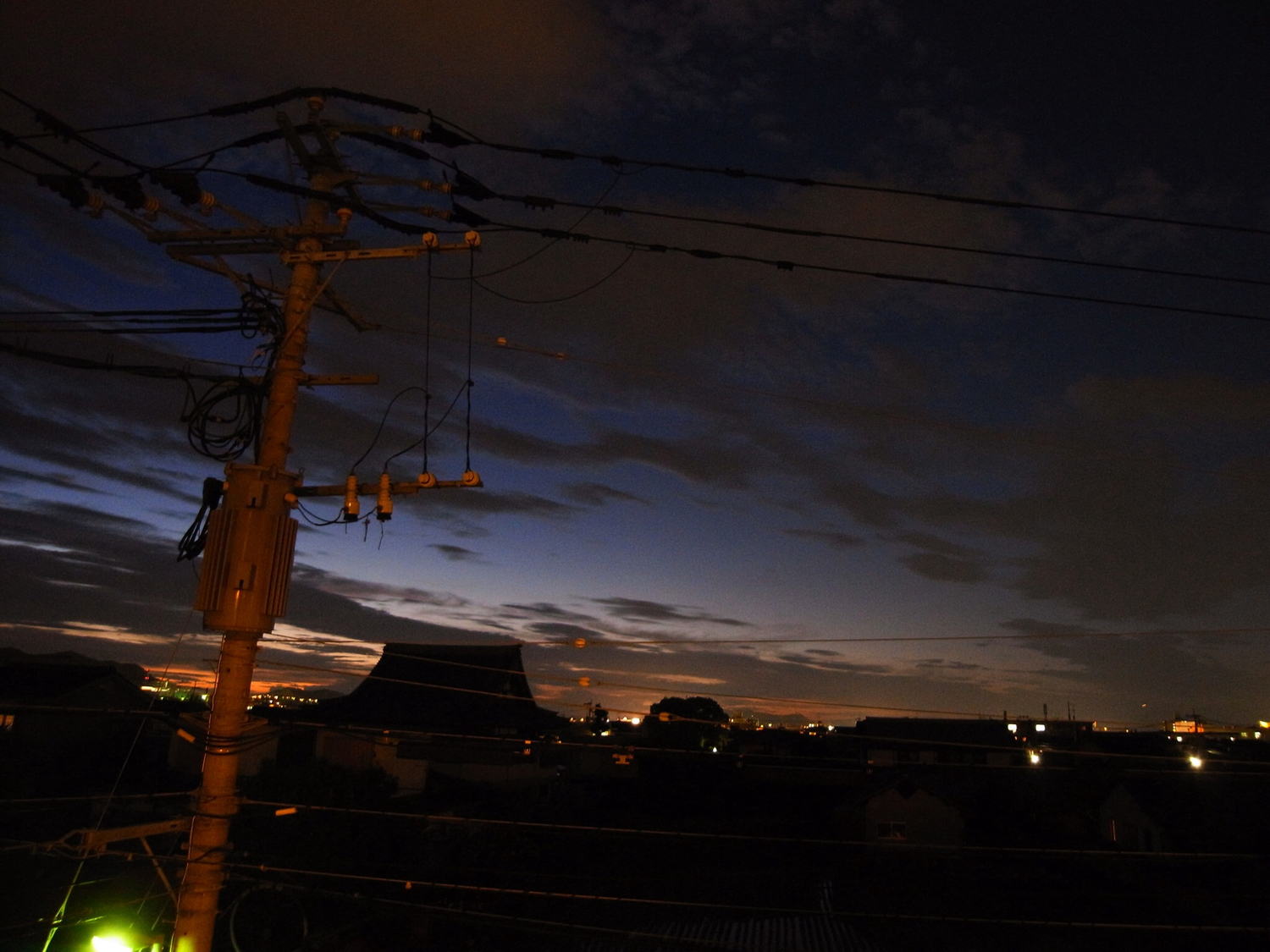 こんな夜にはこっくりと