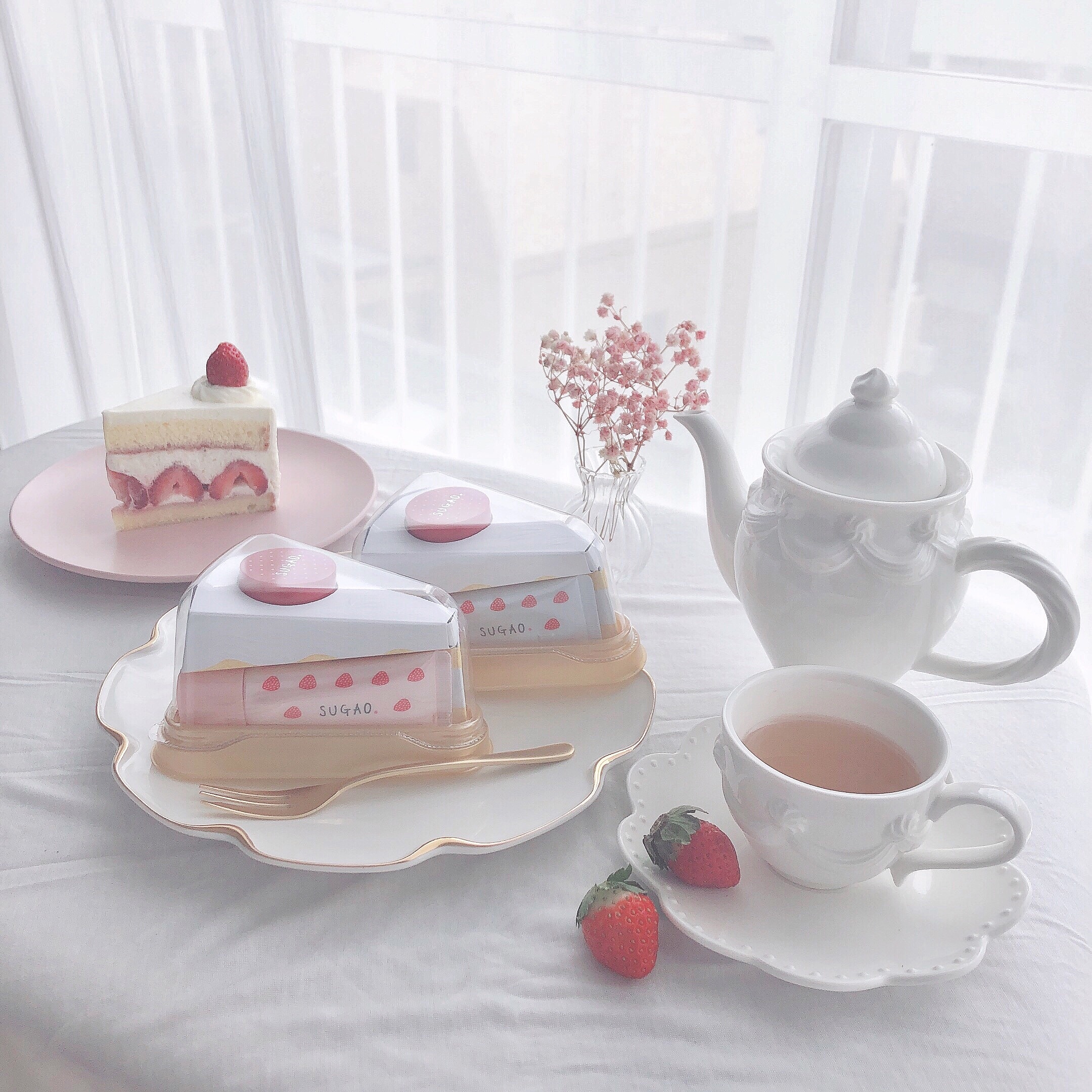 SUGAOのコスメで愛されフェイスに♡