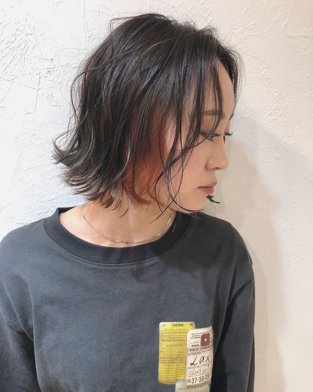 サロンにて