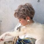 ブリーチヘアでパーマをかけられないという人へ。コテを使ったパーマ風アレンジを