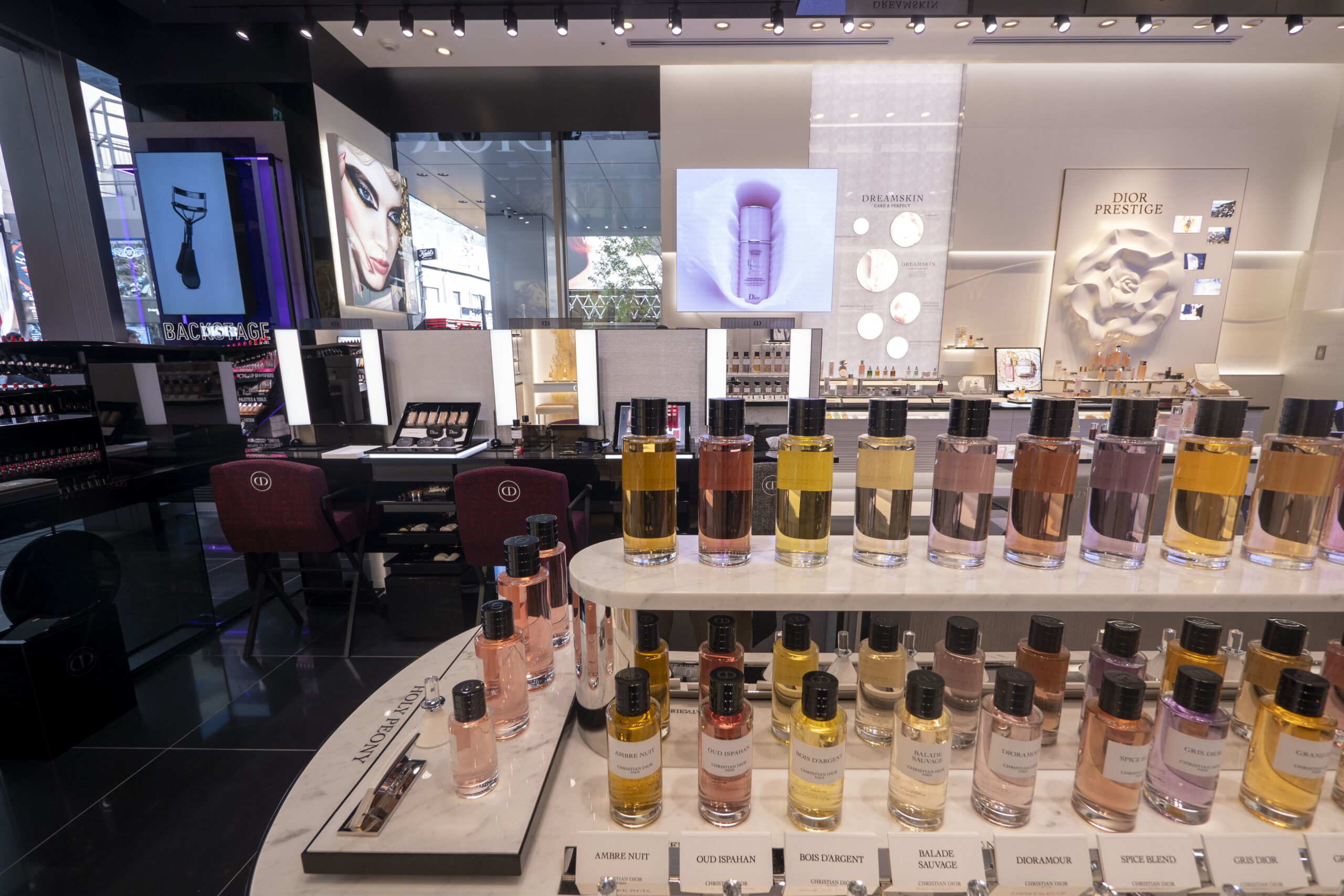 ：DIOR BEAUTY SHIBUYA