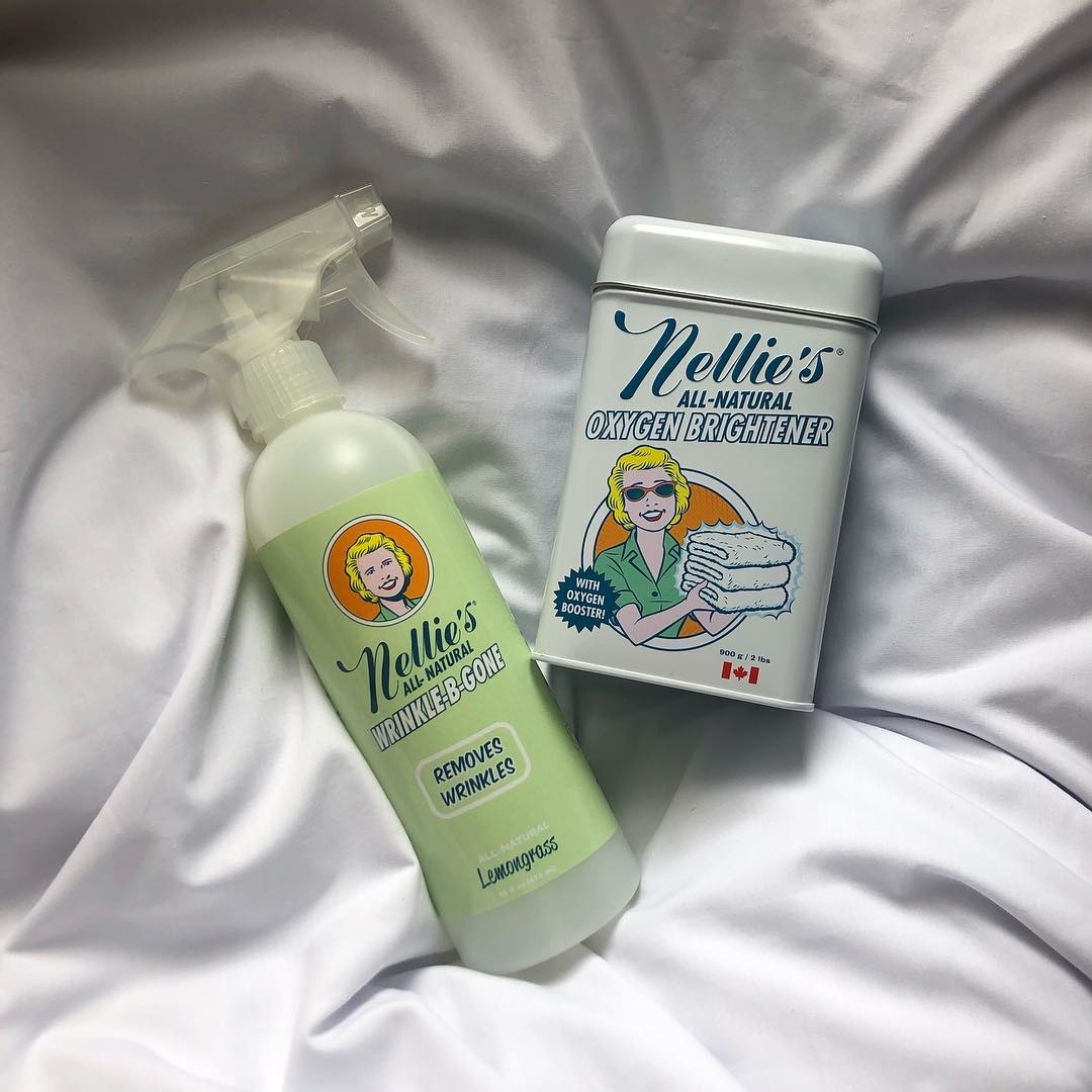 粉末洗剤を使って、黄ばみにサヨナラ