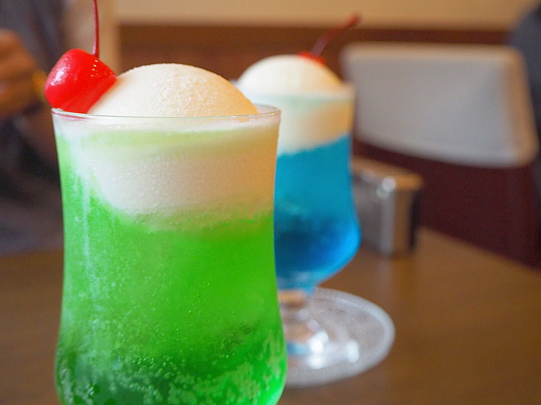喫茶店をテーマにしたシリーズに注目!