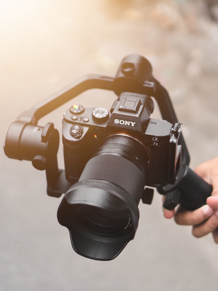 (1)YouTuber