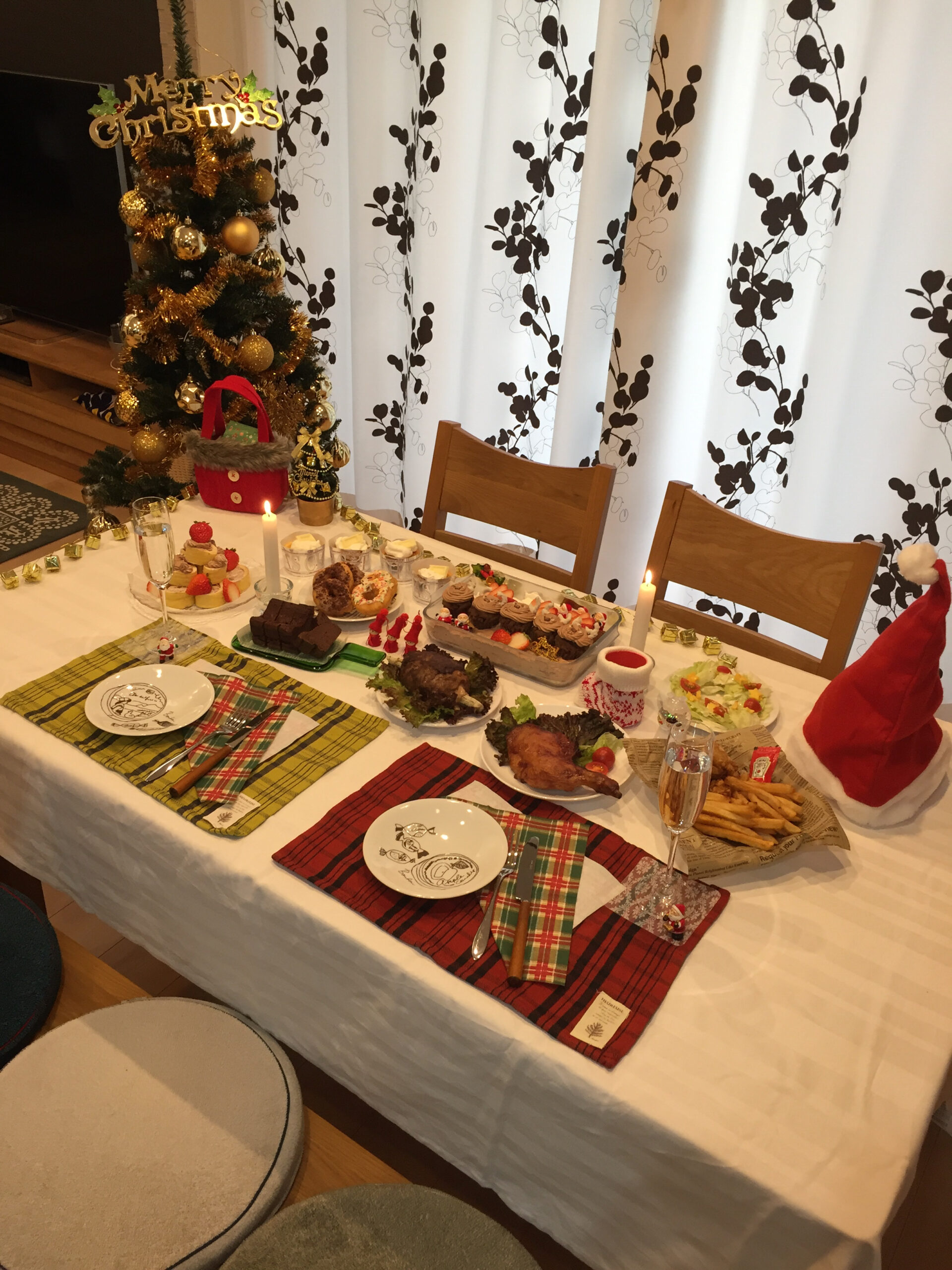 豪華なディナーを準備する