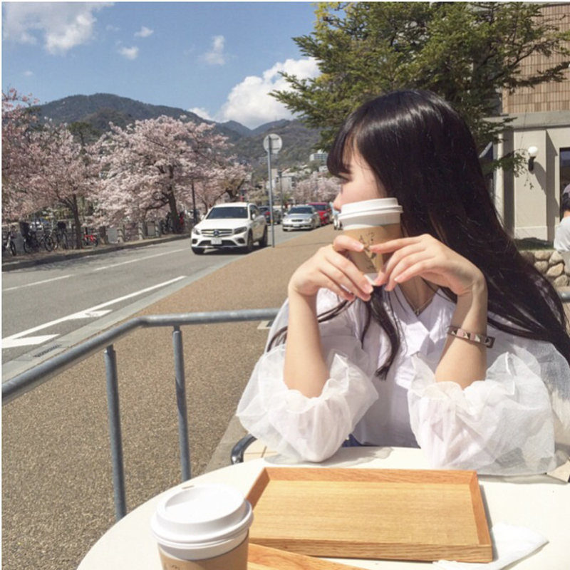 時間がない日は、ぱぱっと結んで隠したり