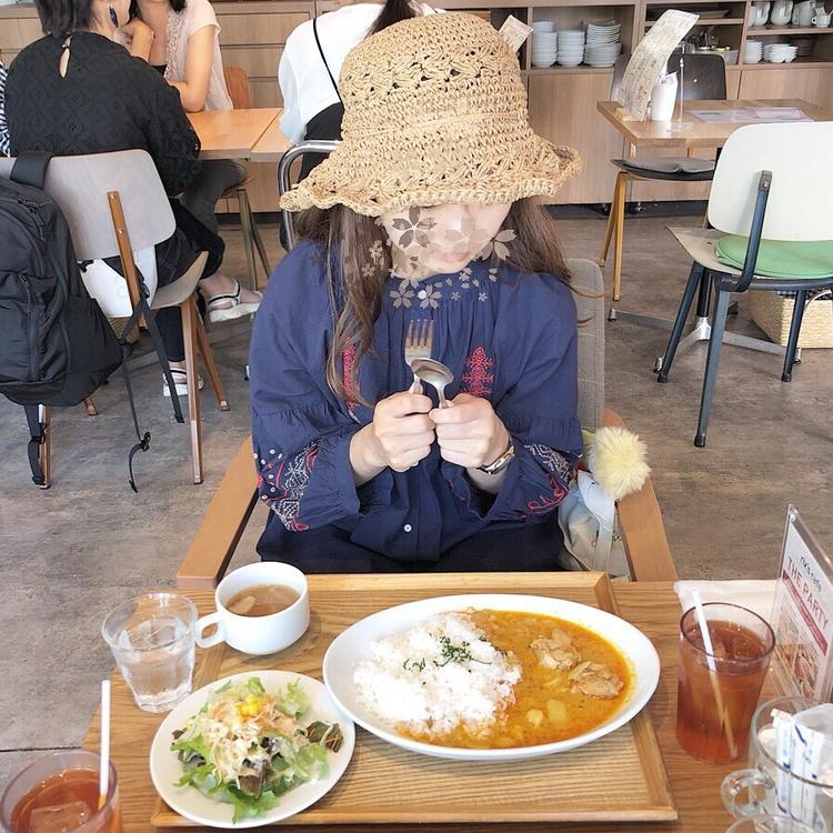 たらふく食べたいこの頃。