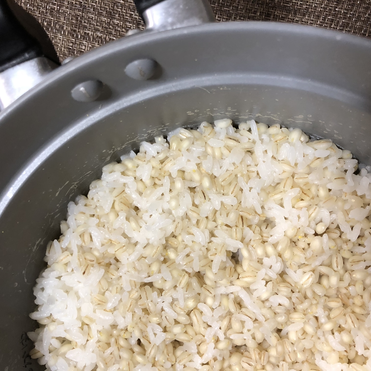 “もち麦”で腸内環境を整える