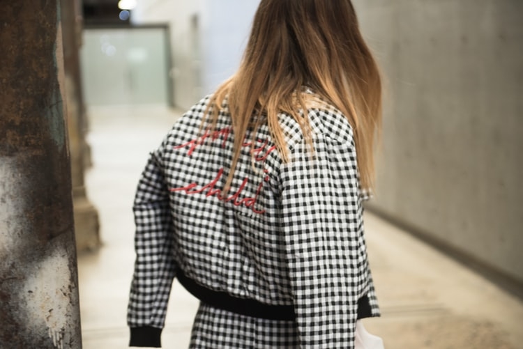 キレイな洋服