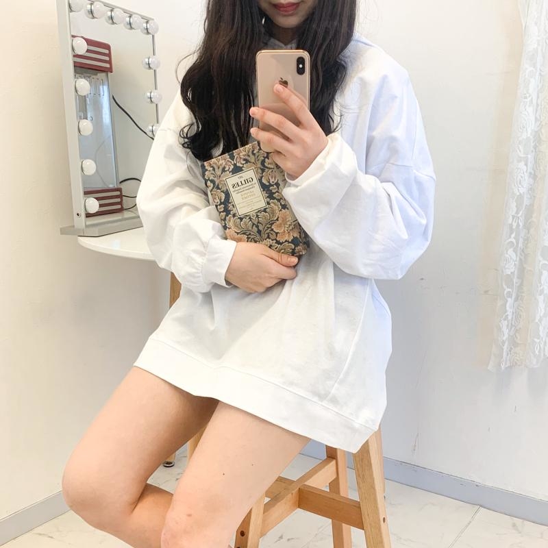 鏡を見るたびに、自分の髪に惚れ直すの