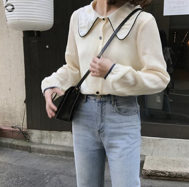 girly collar blouse