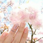 指先でお花見ができちゃうかも!?季節にぴったりの“桜ネイル”で華やかな雰囲気に