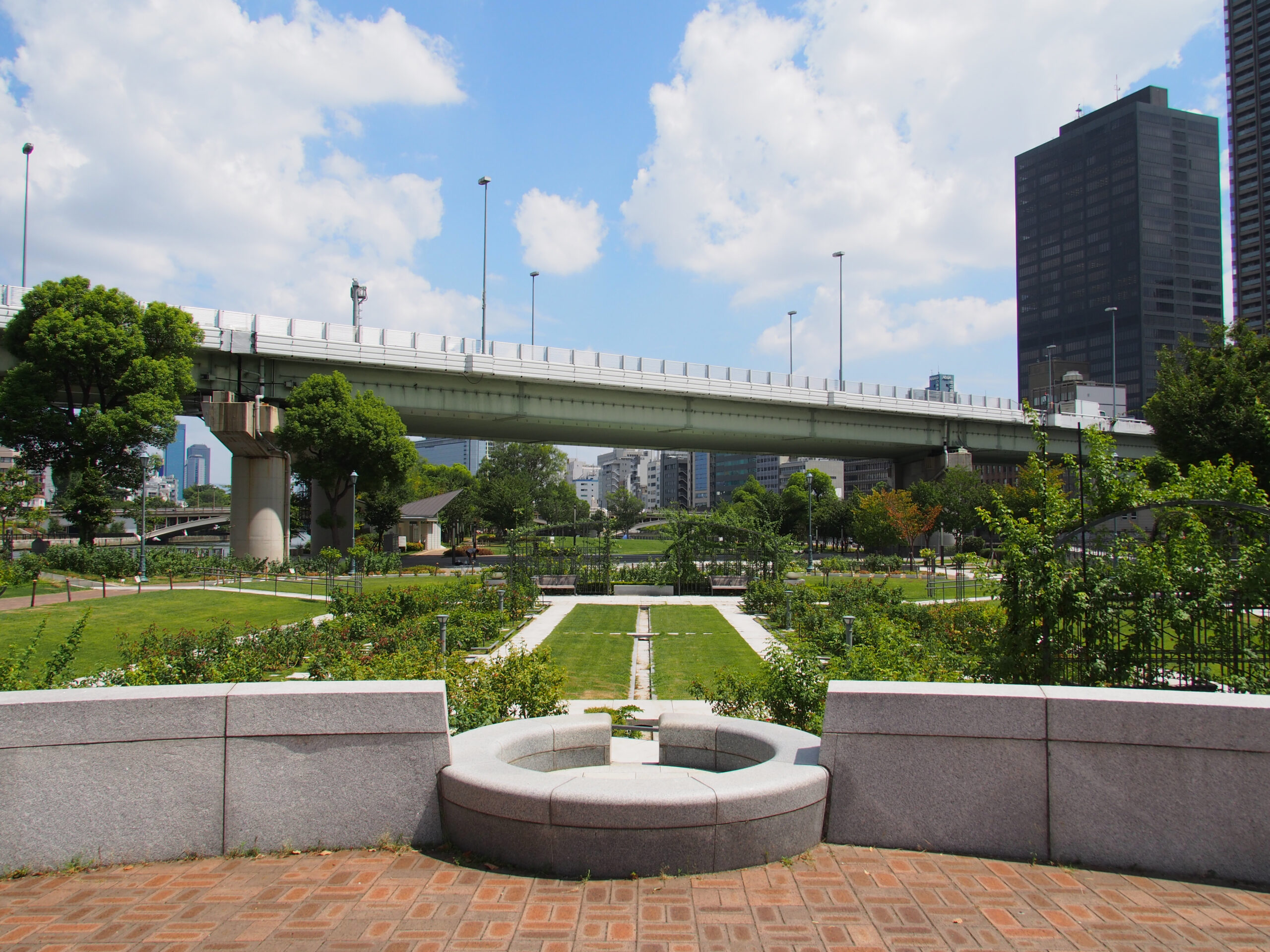 大阪｜都心のオアシス『中之島公園』