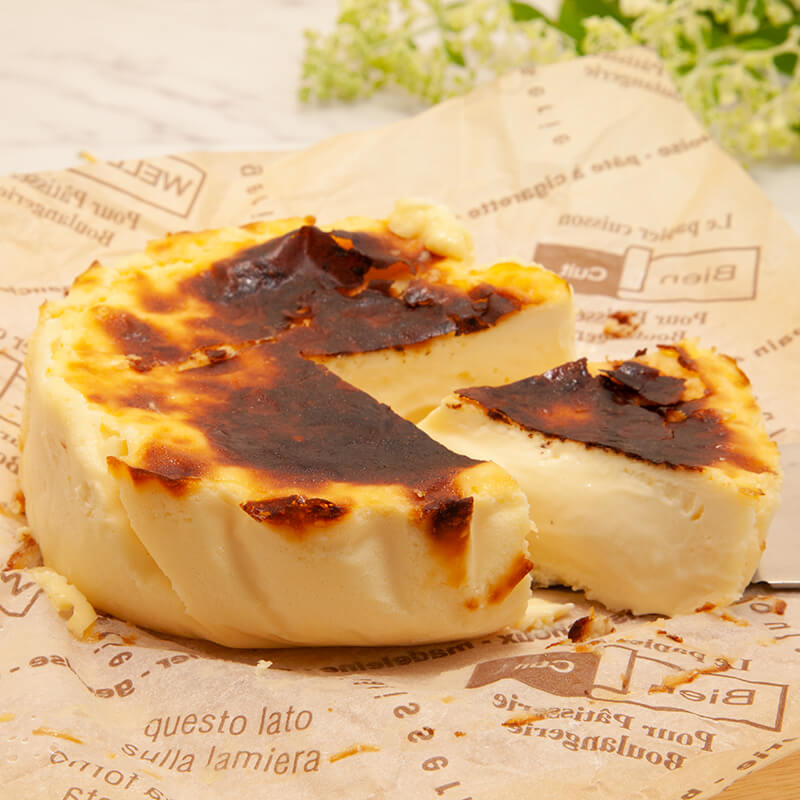 バスク風チーズケーキはいかが?