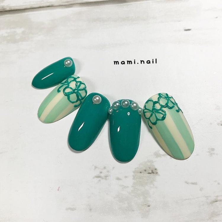 大人の気品を漂わせて