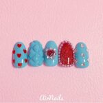 赤×水色にメロメロ♡MIU MIUのオードパルファムカラーを指先に詰め込んだネイル