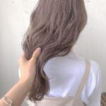 ハイトーンで叶える、ガーリーモードな私♡暖かみを感じる春夏カラー集