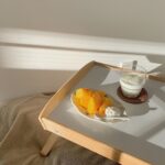 おうち時間はすっぴんがベストだと思ってる？とってもこわ～い「光老化」のお話