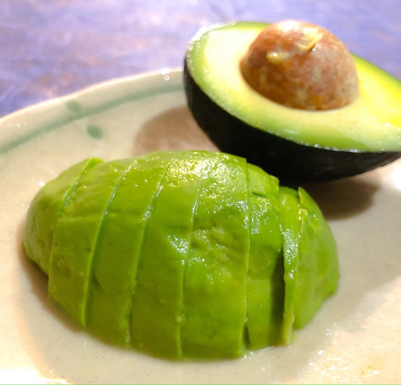 豪快に大きめにカット