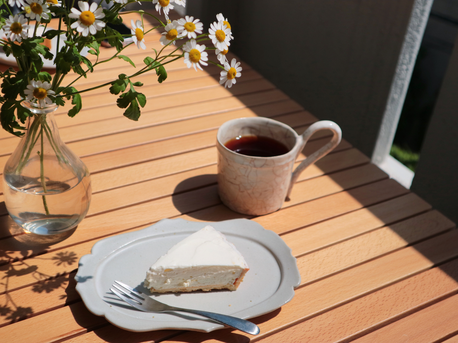 お取り寄せでおうちカフェを贅沢に彩って