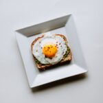 定番化した朝食にワクワクを。“おはよう”が楽しみになるホットサンドレシピ15選