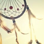 SNSとどう向き合う？相手も自分も思いやる、現代に生きる私たちのマナーガイド