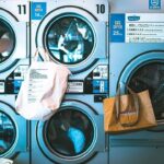 お気に入りの服が匂うなんてイヤなの。部屋干しの気になる匂いを撃退する3STEPS