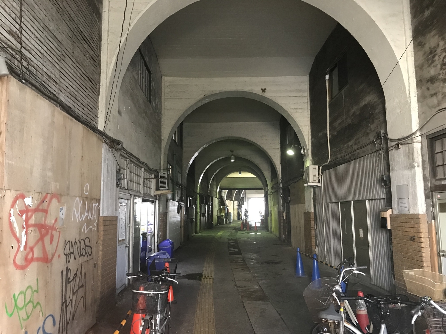 2:日本全国エモい写真が撮れる駅