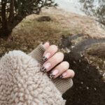 レオパード柄から、autumnの雰囲気が漂います。秋の先取りは指先でキメてみよう♡