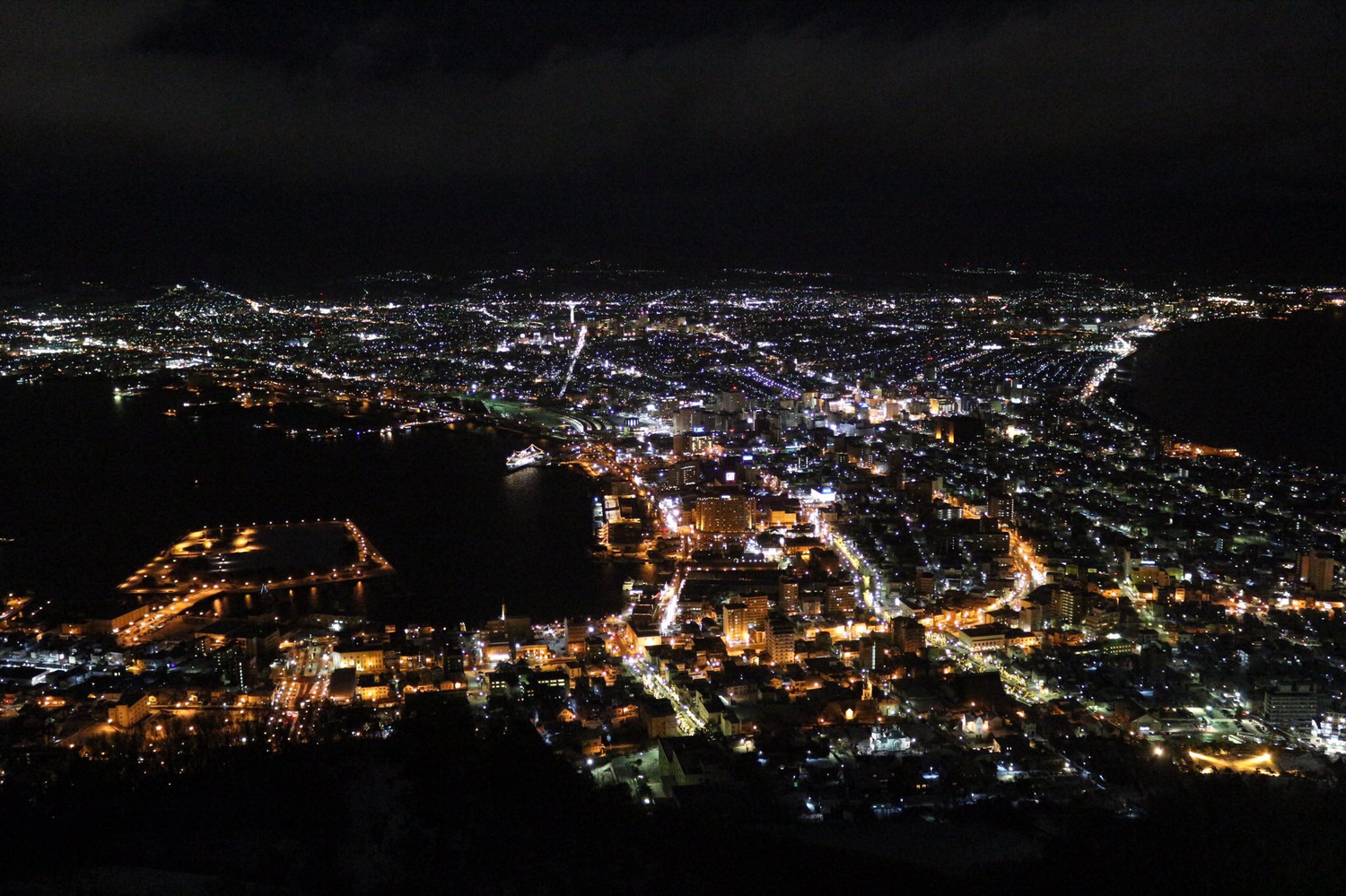 ロマンチックな夜景にうっとり