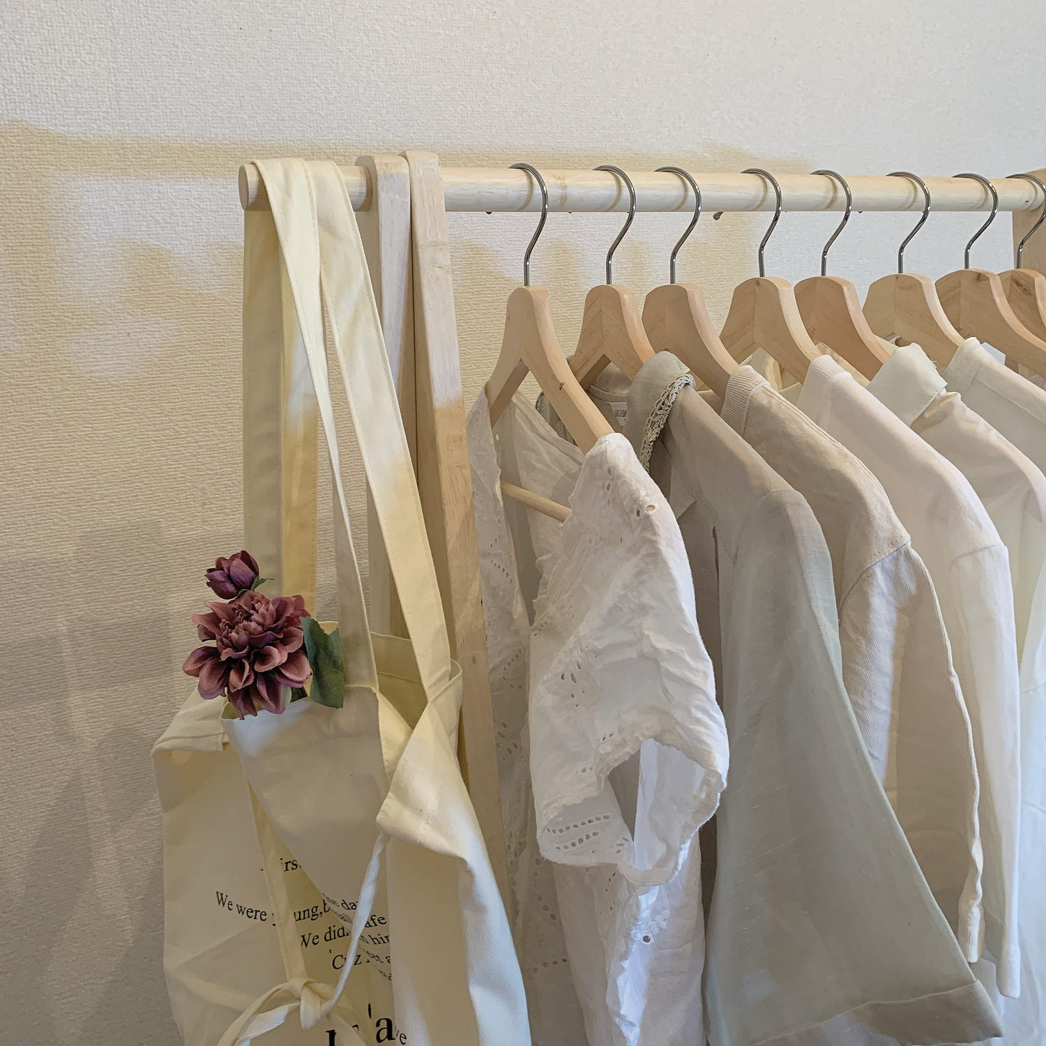 お気に入りの洋服を並べて…♡